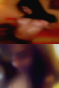 adrianeKareem, nude housewife